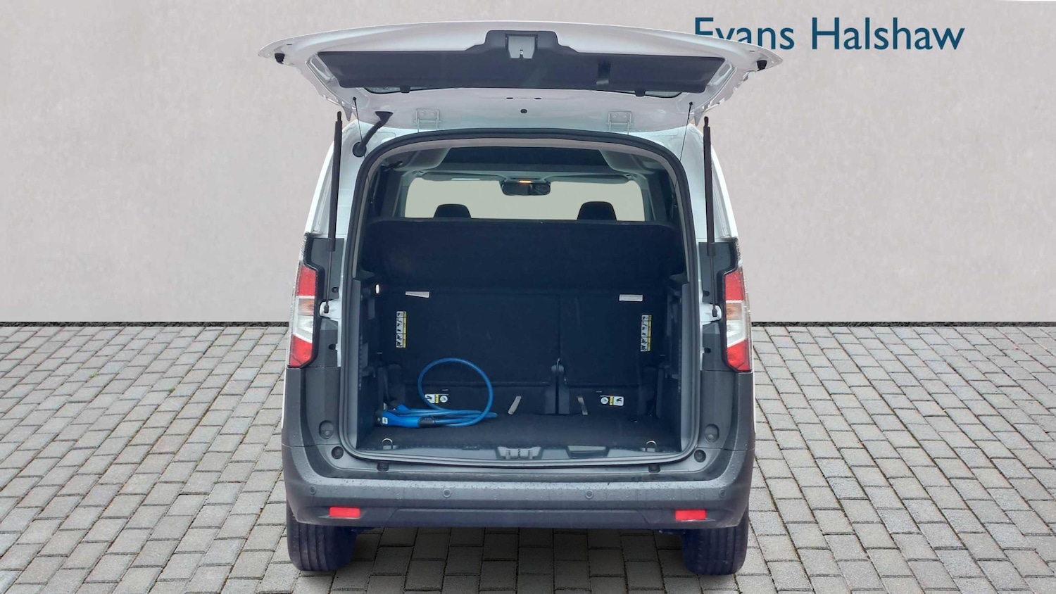 Used Ford Tourneo Courier 2025 for sale - 78024521: Photo 11