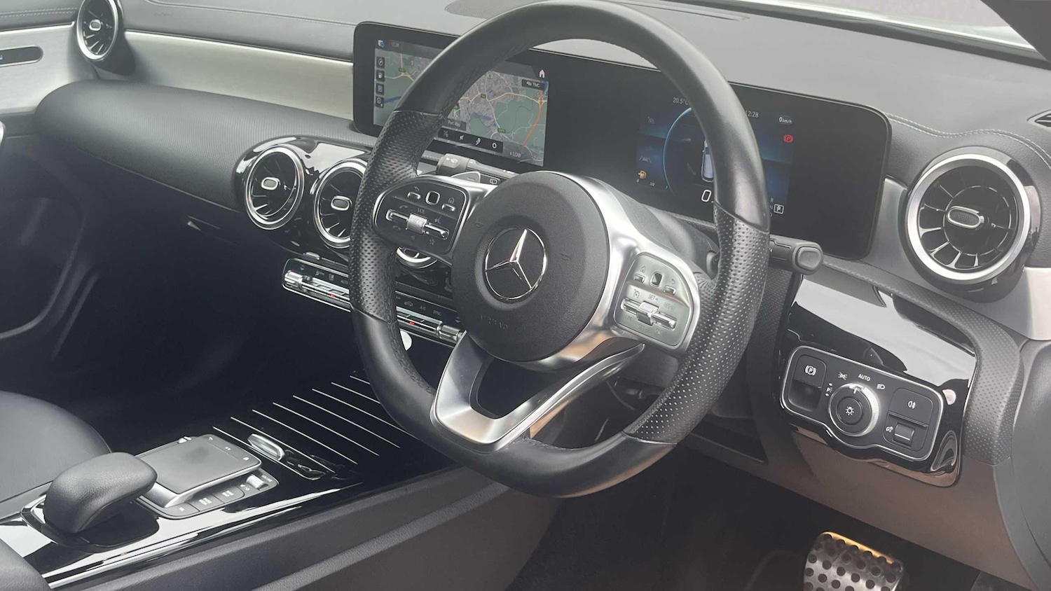 Used Mercedes-Benz CLA 2022 for sale - 76100613: Photo 12