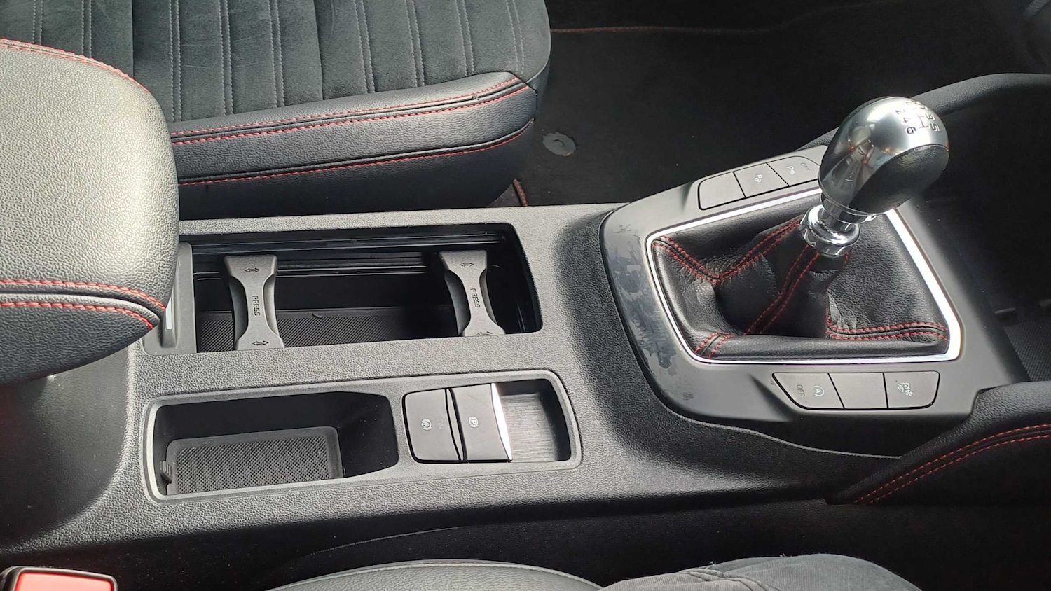 Used Ford Kuga 2020 for sale - 76141818: Photo 16