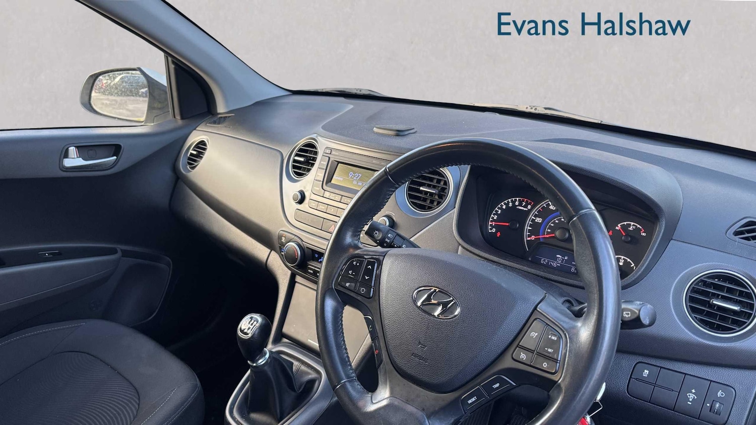 Used Hyundai i10 2017 for sale - 77270056: Photo 3