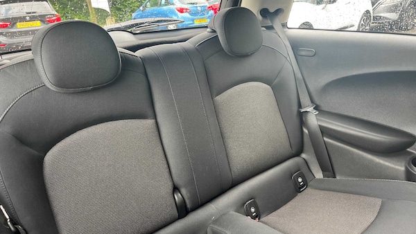 Used MINI Hatch 2019 for sale - 75354996: Photo 16