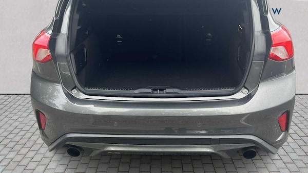 Used Ford Focus 2020 for sale - 75733296: Photo 11