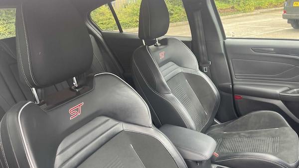 Used Ford Focus 2020 for sale - 75733296: Photo 18