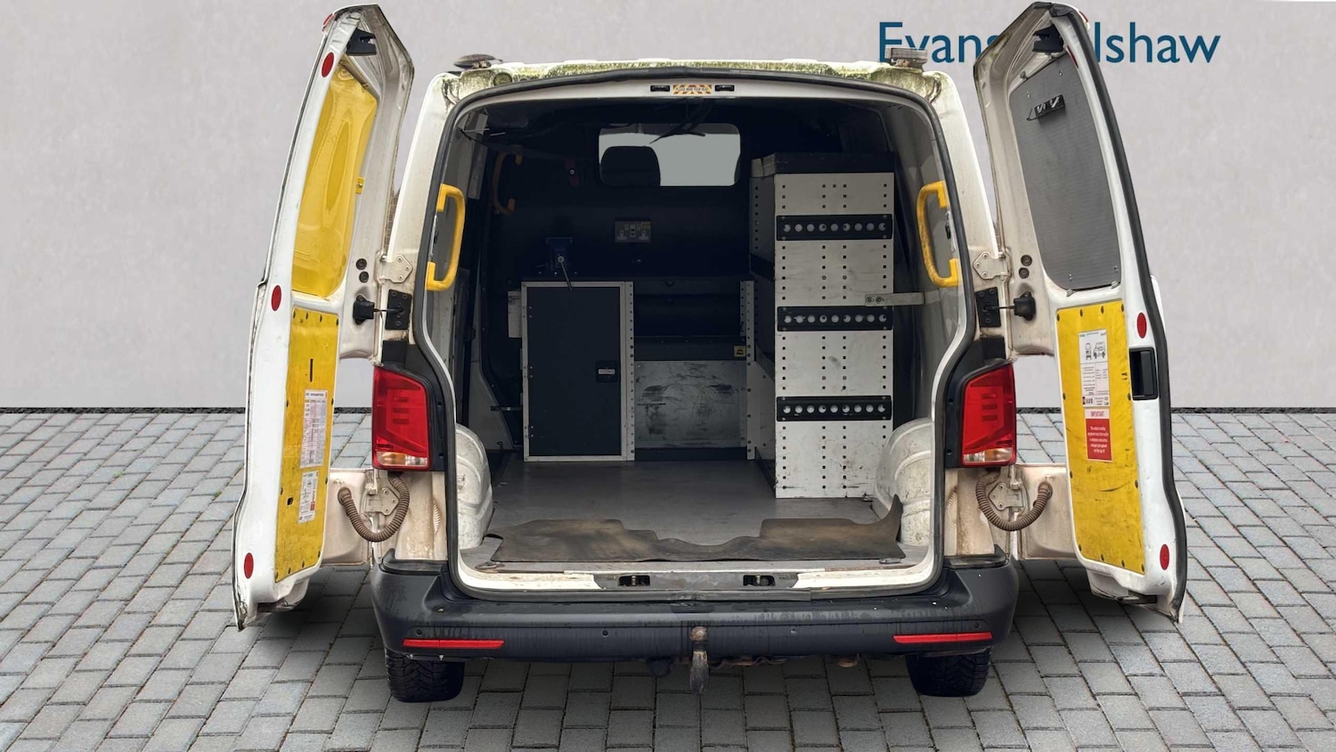 Used Volkswagen Transporter 2020 for sale - 76421065: Photo 9