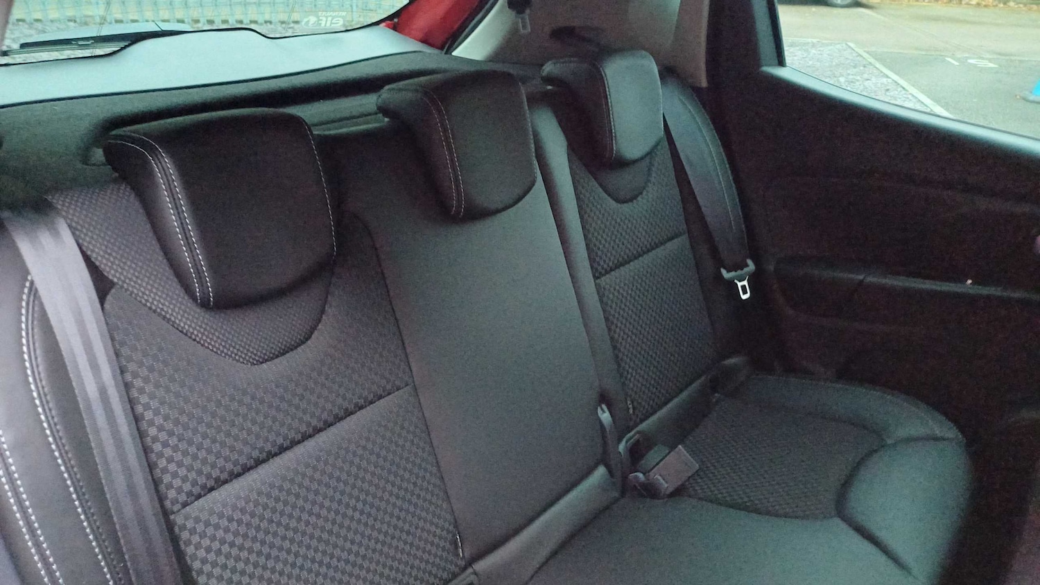 Used Renault Clio 2018 for sale - 76390640: Photo 11