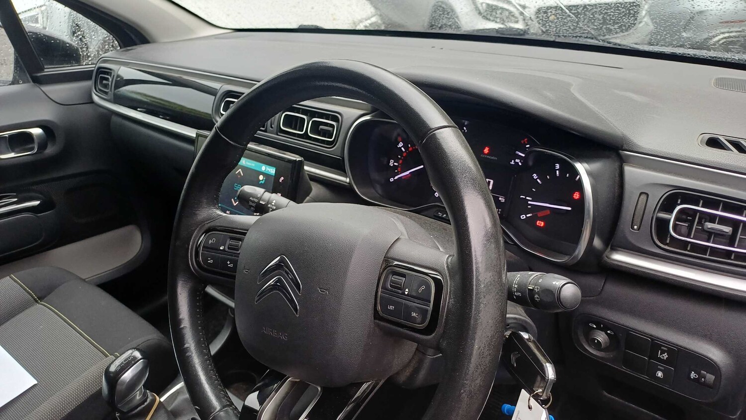 Used Citroen C3 2018 for sale - 76746173: Photo 3