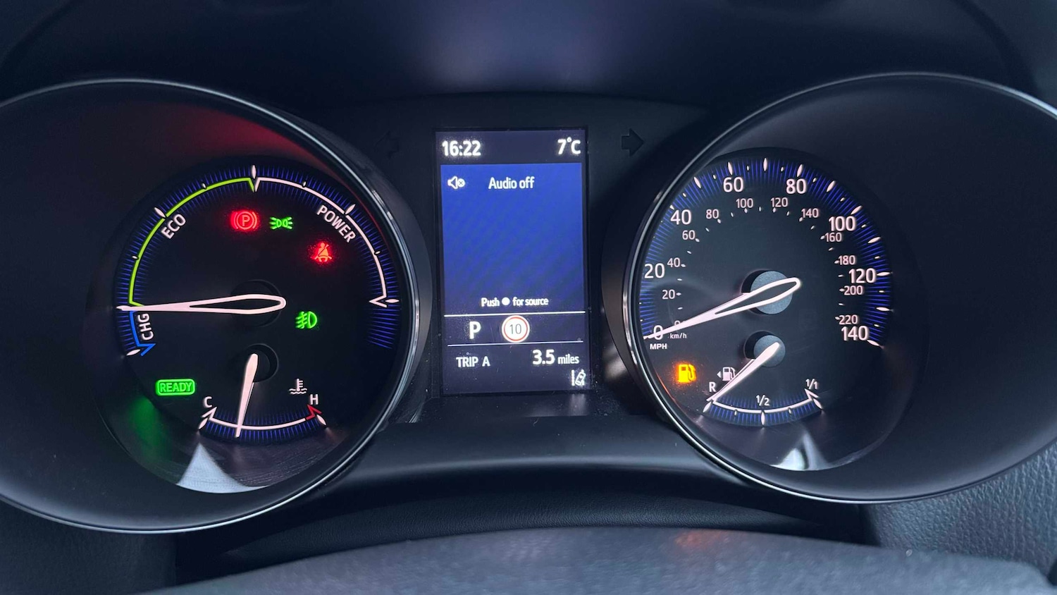 Used Toyota C-HR 2023 for sale - 76889766: Photo 12