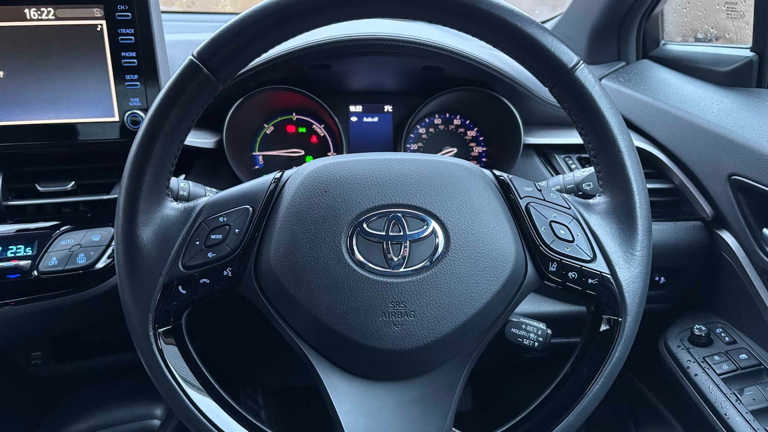 Used Toyota C-HR 2023 for sale - 76889766: Photo 13