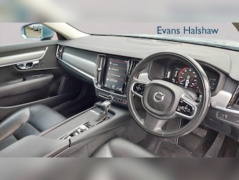 Used Volvo S90 2018 for sale - 77414662: Photo