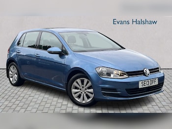Volkswagen - Golf