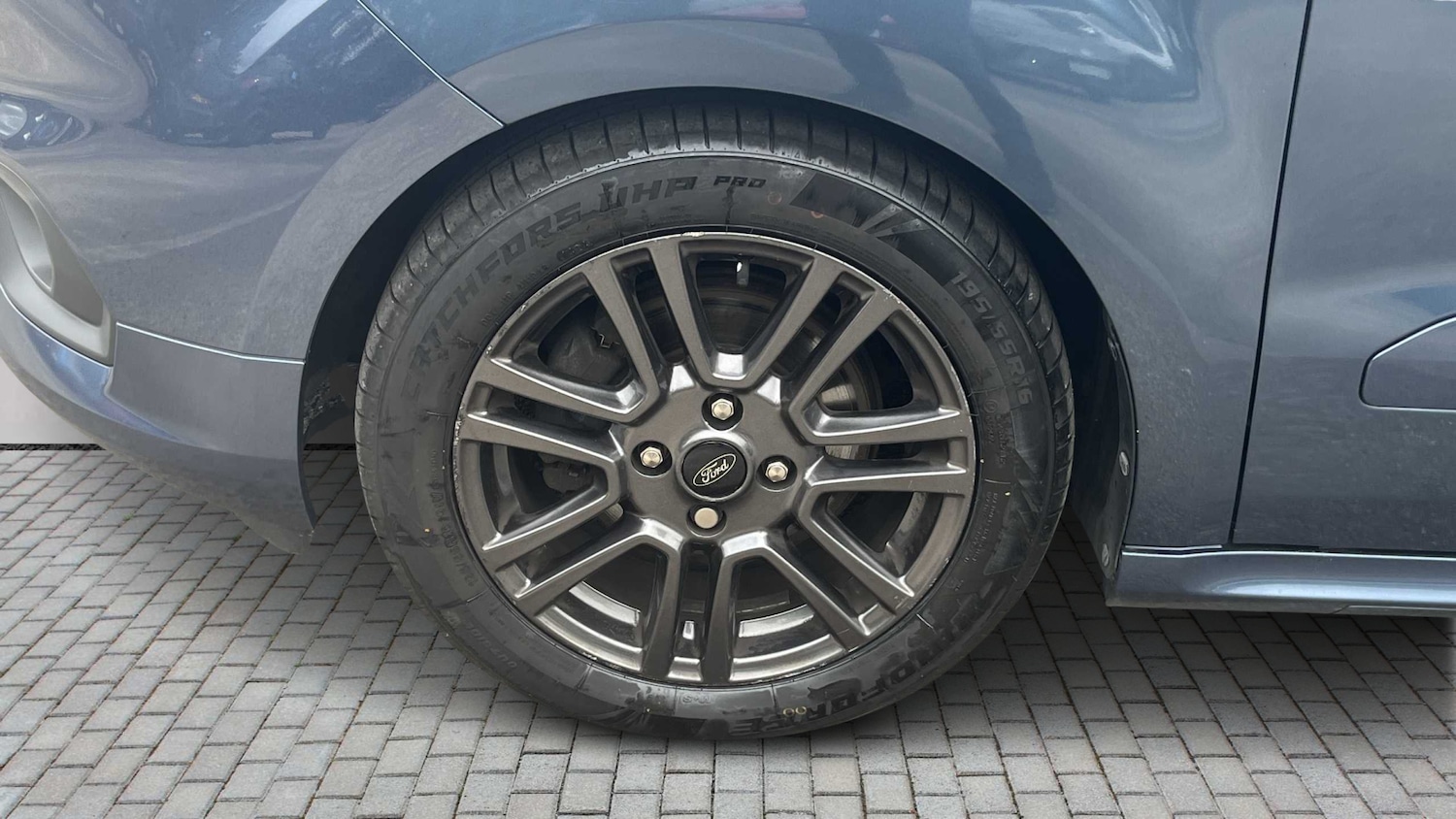 Vehicle 30