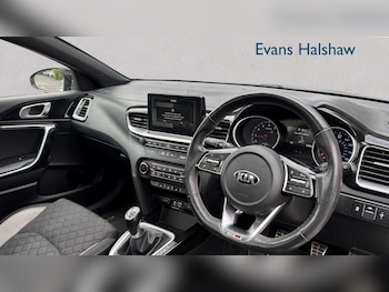 Used Kia Ceed 2019 for sale - 79064902: Photo