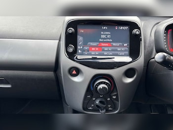 Used Toyota AYGO 2019 for sale - 78321643: Photo