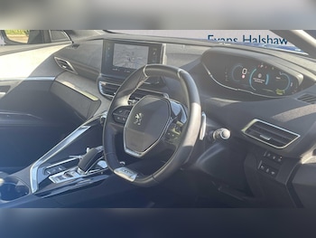 Used Peugeot 3008 2021 for sale - 76063261: Photo 3