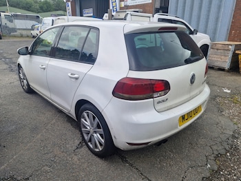 Used Volkswagen Golf 2010 for sale - 75726202: Photo