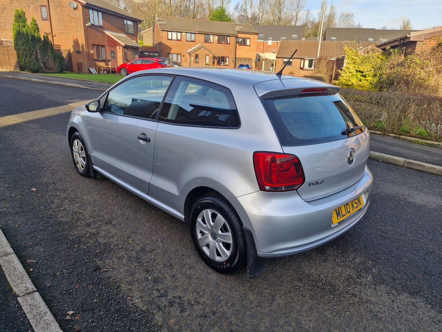 Used Volkswagen Polo 2010 for sale - 76908132: Photo 3