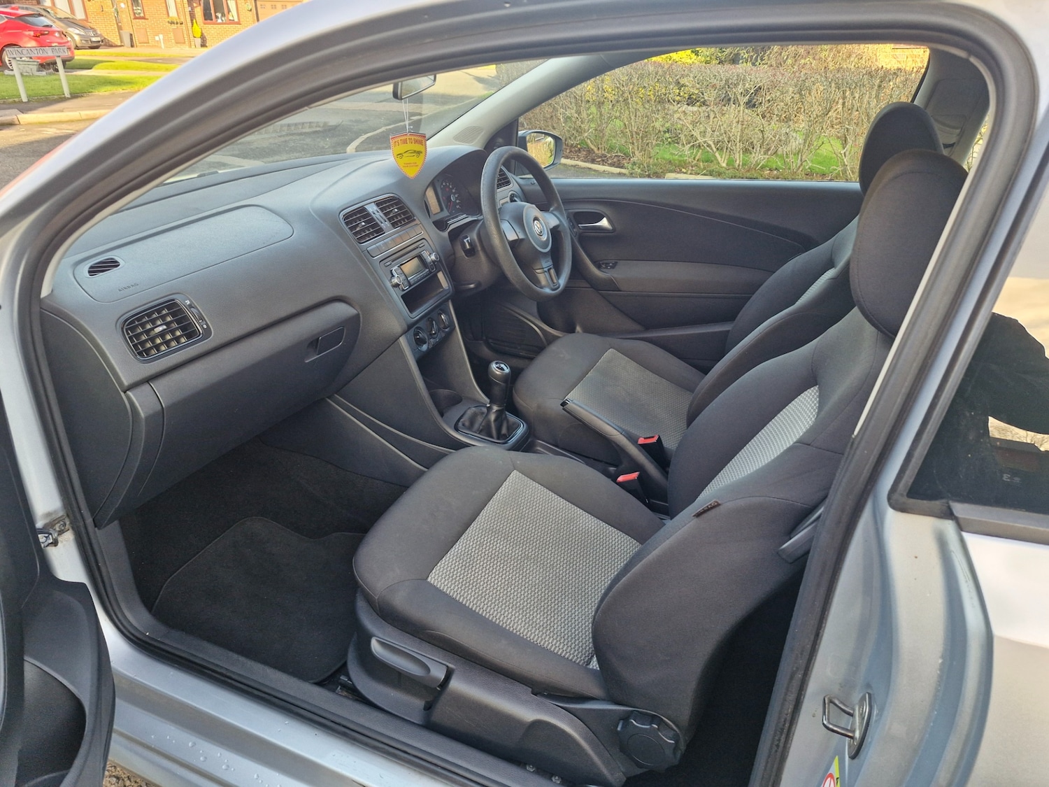 Used Volkswagen Polo 2010 for sale - 76908132: Photo 5