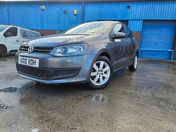 Used Volkswagen Polo 2010 for sale - 79584092: Photo