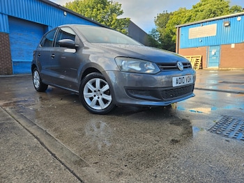 Used Volkswagen Polo 2010 for sale - 79584092: Photo