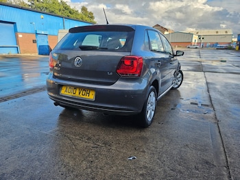 Used Volkswagen Polo 2010 for sale - 79584092: Photo