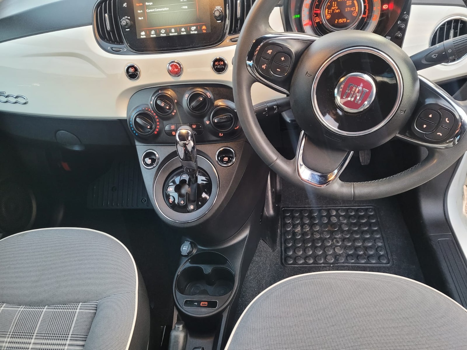 Used Fiat 500 2020 for sale - 77483818: Photo 9