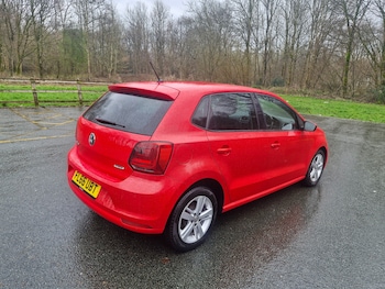 Used Volkswagen Polo 2016 for sale - 77921698: Photo