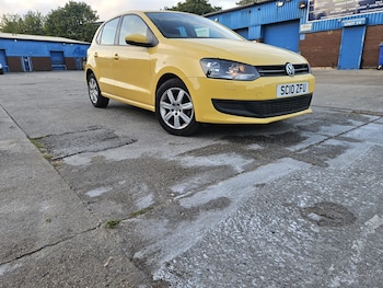 Used Volkswagen Polo 2010 for sale - 75631441: Photo