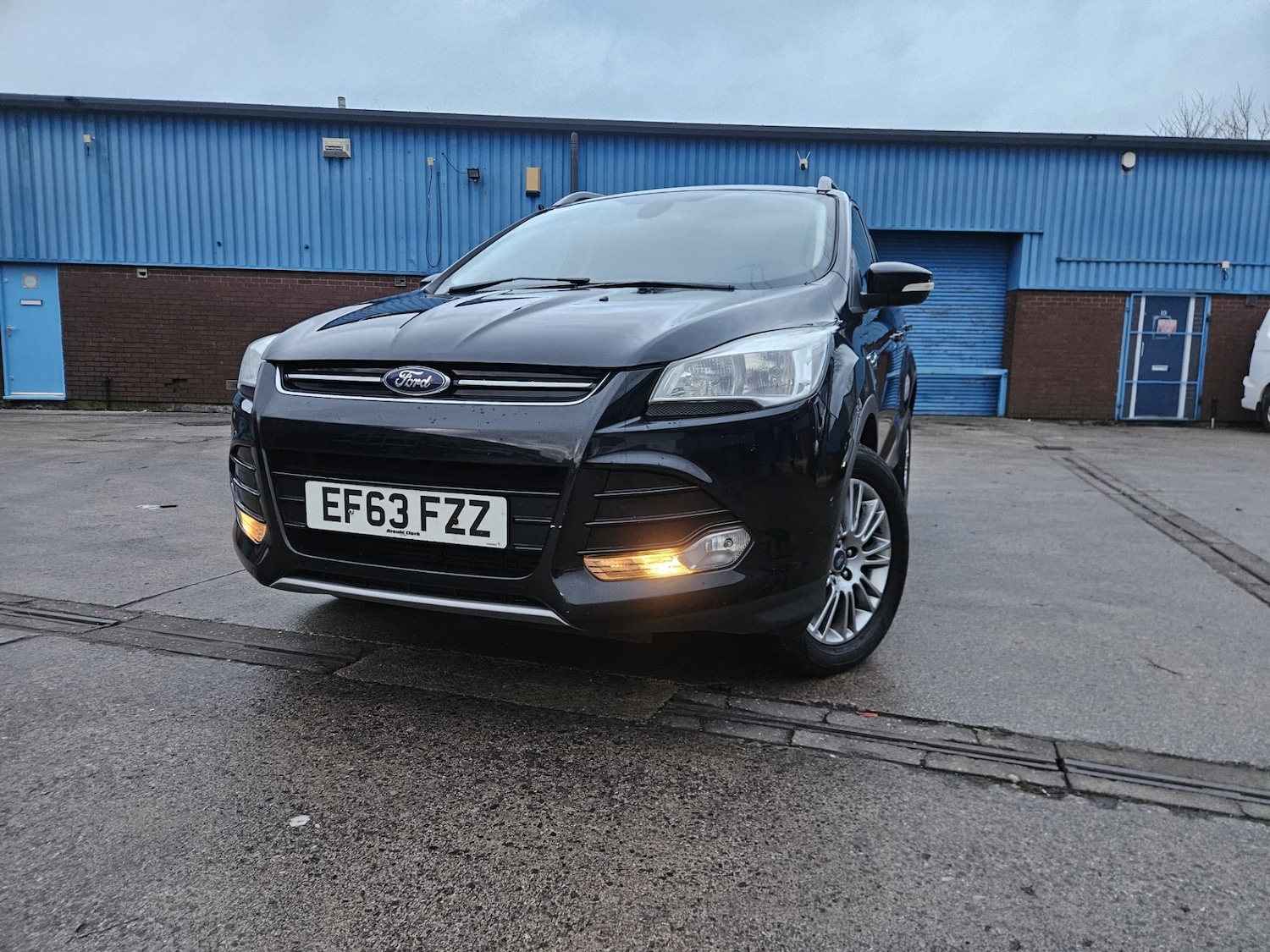 Used Ford Kuga 2013 for sale - 77277467: Photo 2