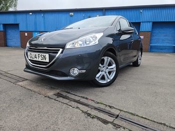 Used Peugeot 208 2014 for sale - 78571967: Photo