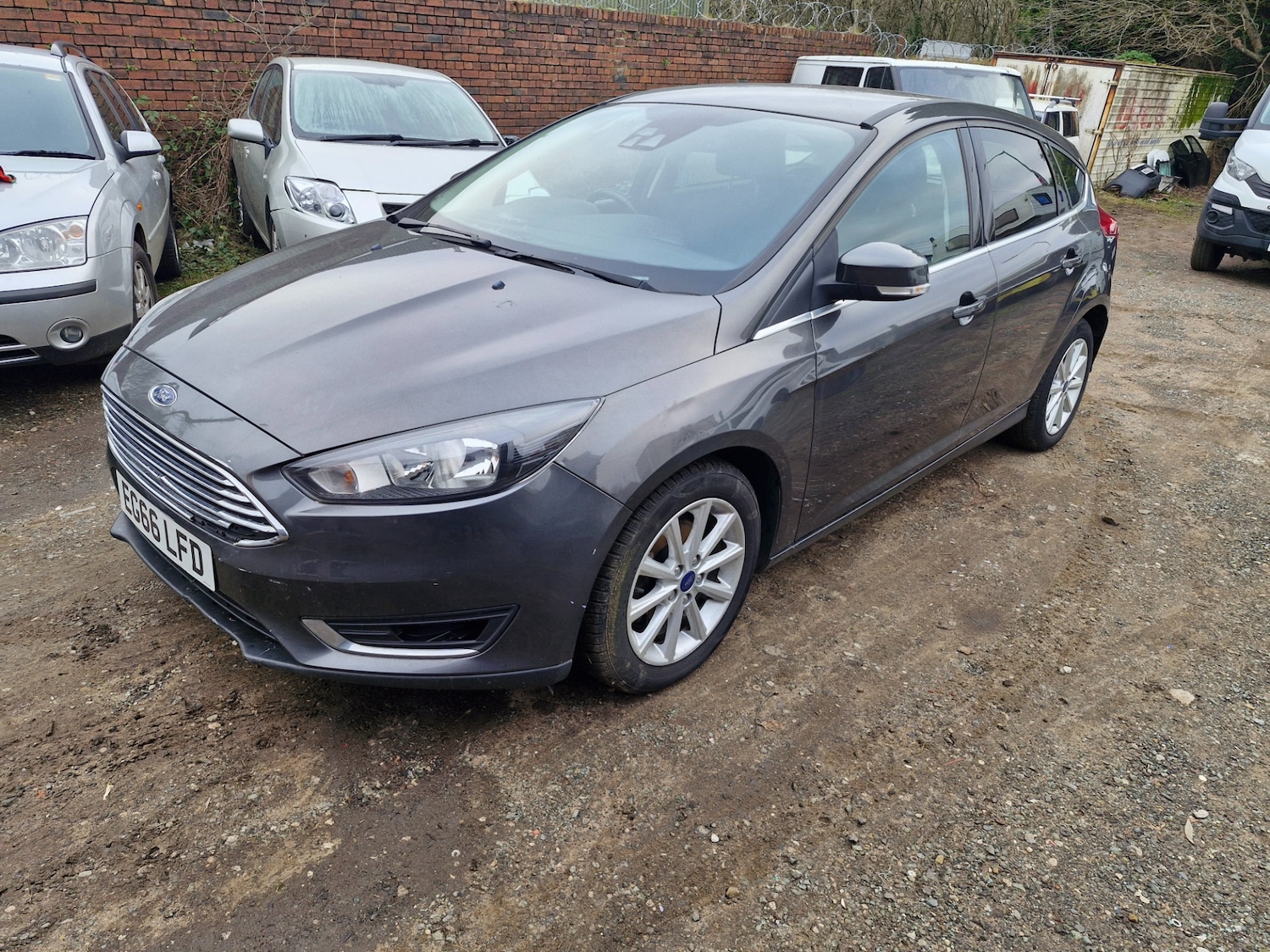Used Ford Focus 2016 for sale - 77061780: Photo 2