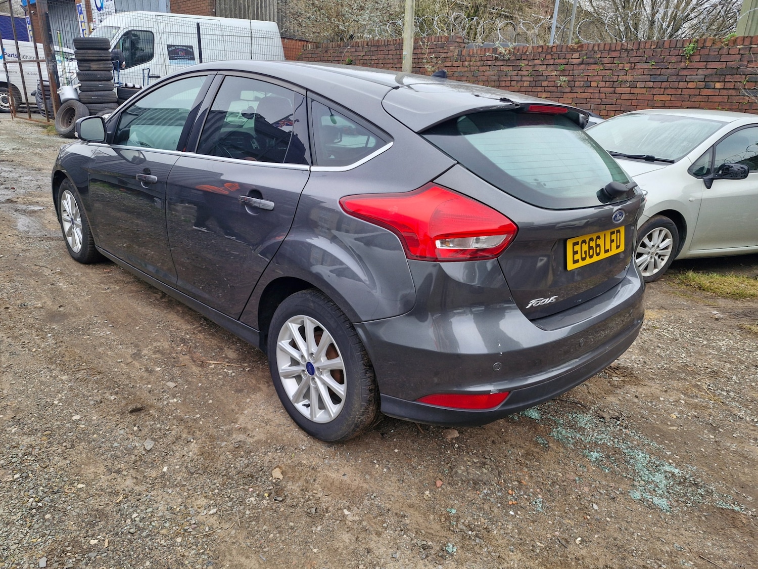 Used Ford Focus 2016 for sale - 77061780: Photo 3