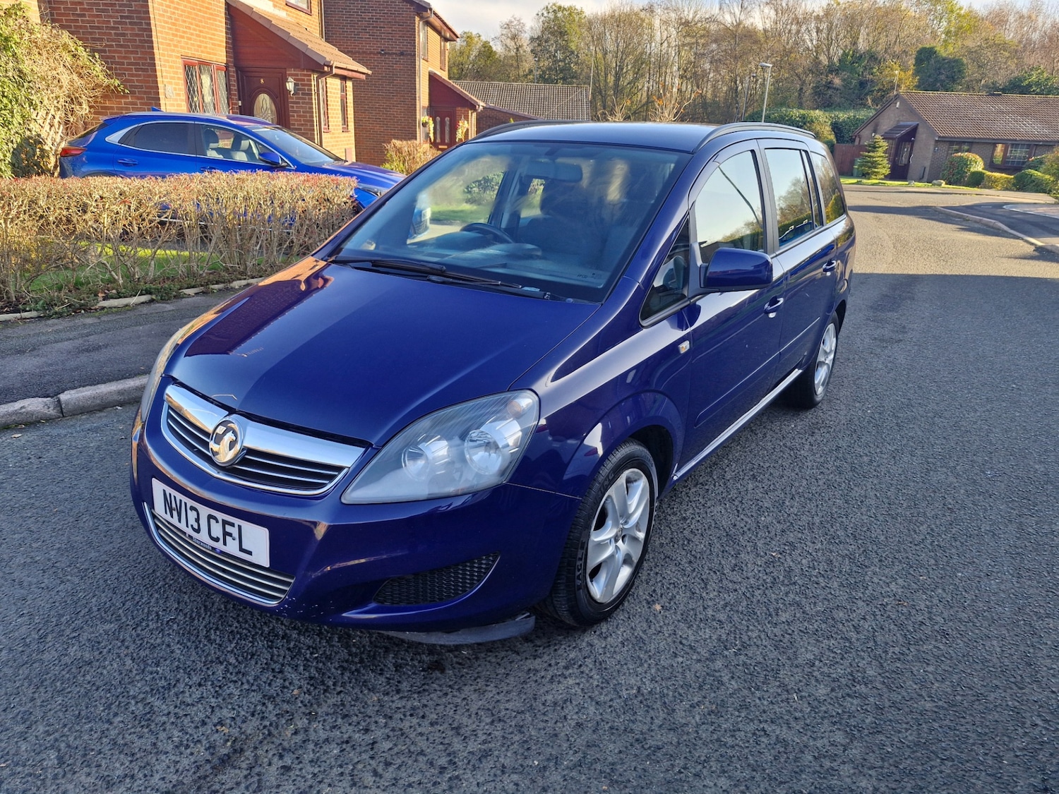 Used Vauxhall Zafira 2013 for sale - 76643825: Photo 2