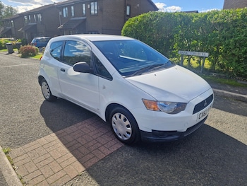 Used Mitsubishi Colt 2012 for sale - 76027822: Photo