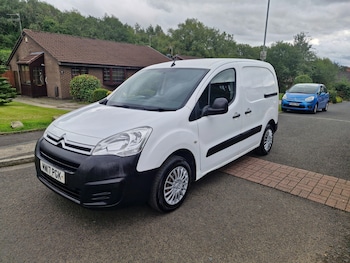 Used Citroen Berlingo 2017 for sale - 76016298: Photo