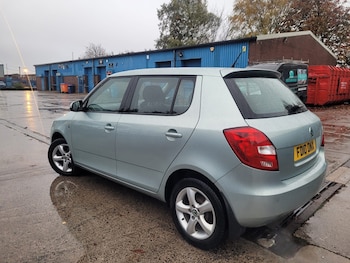 Used Skoda Fabia 2010 for sale - 77154564: Photo