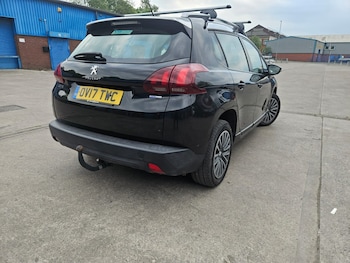Used Peugeot 2008 2017 for sale - 78542771: Photo