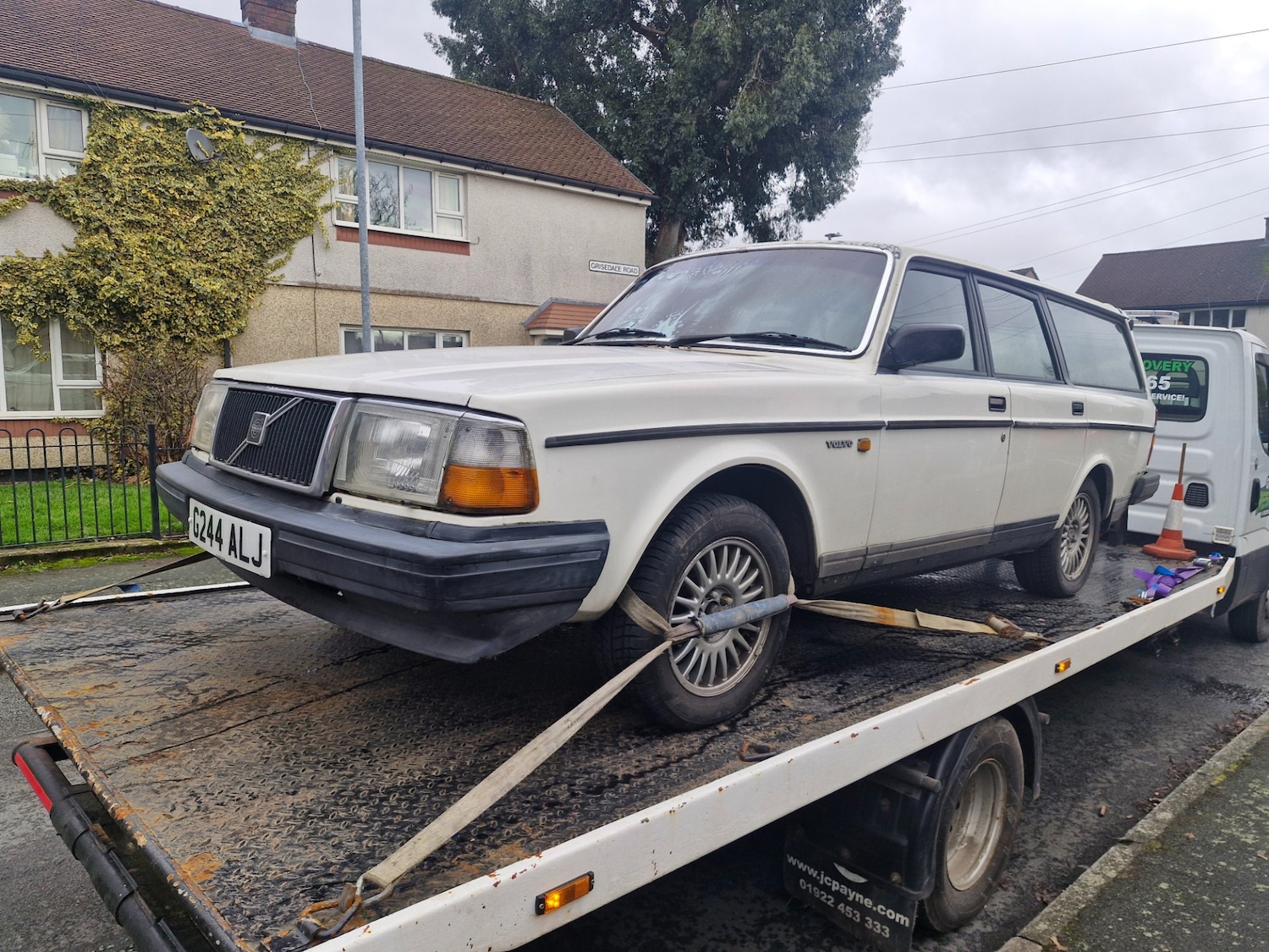 Used Volvo 200 Series 1989 for sale - 77300336: Photo 2