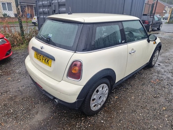 Used MINI Hatch 2010 for sale - 76141461: Photo 4