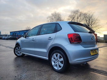 Used Volkswagen Polo 2011 for sale - 78571972: Photo