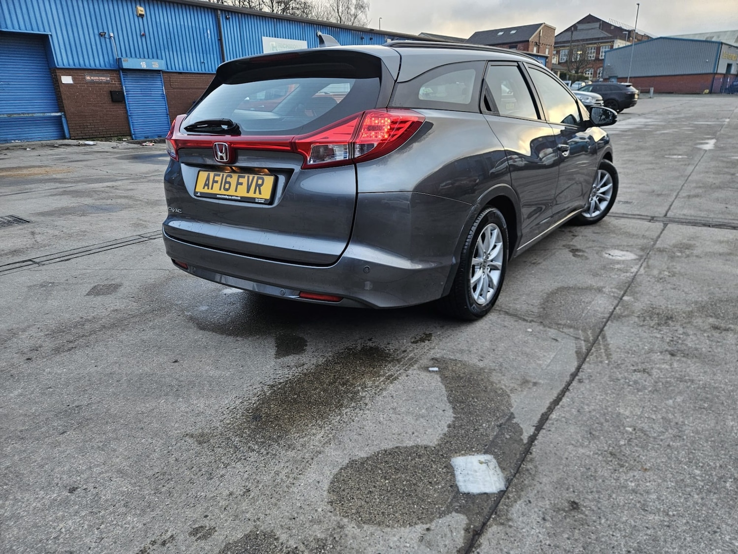 Used Honda Civic 2016 for sale - 77438615: Photo 2