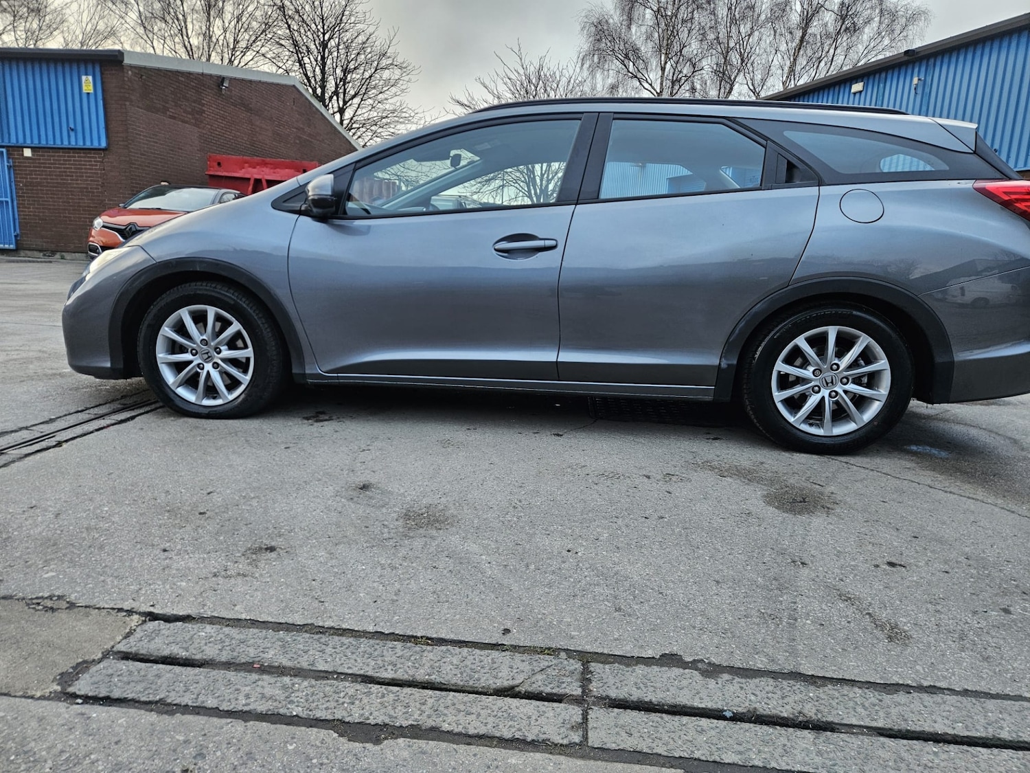 Used Honda Civic 2016 for sale - 77438615: Photo 5