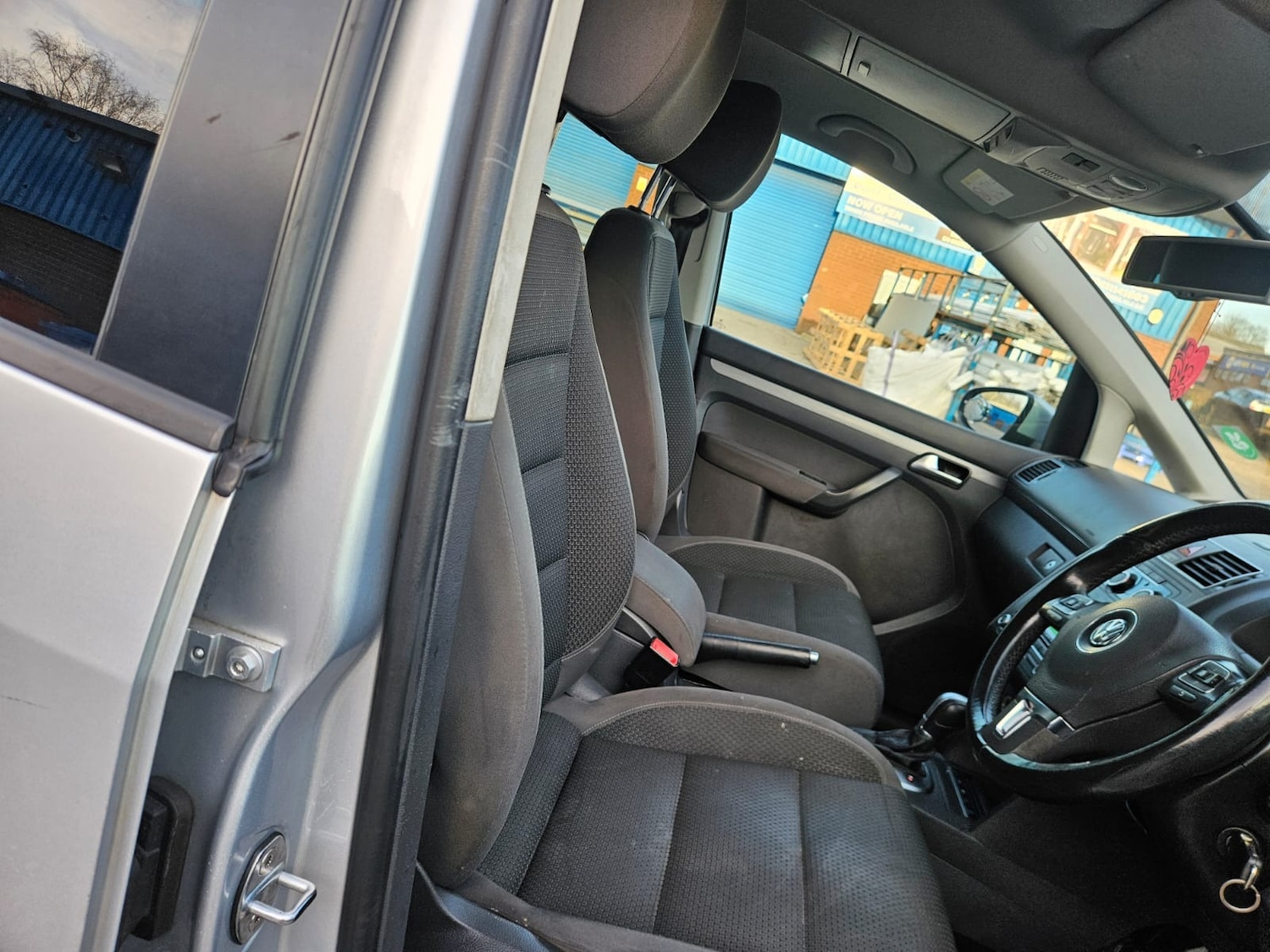 Used Volkswagen Touran 2015 for sale - 78169414: Photo 4