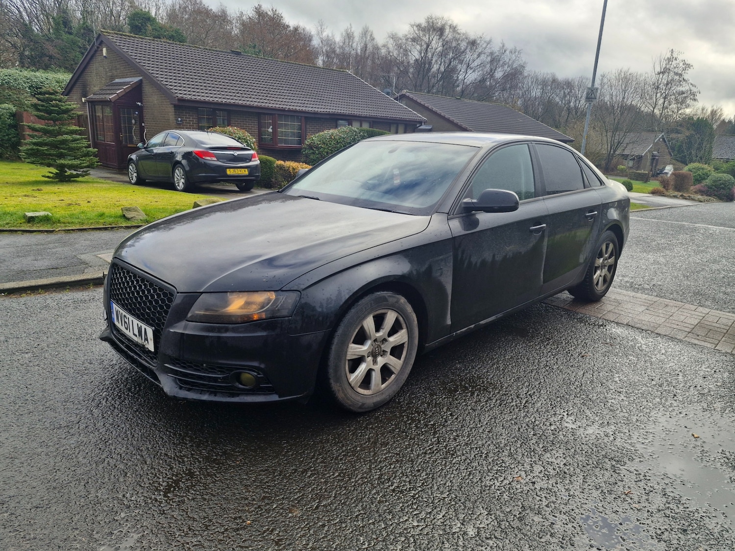 Used Audi A4 2011 for sale - 77475728: Photo 2