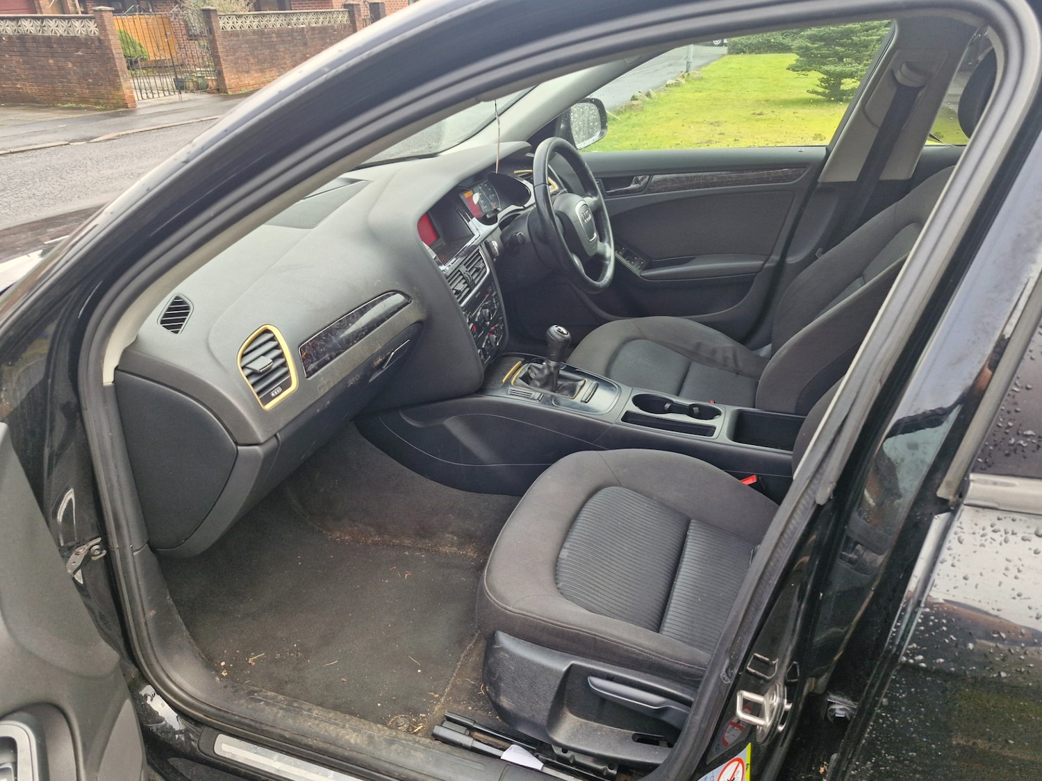 Used Audi A4 2011 for sale - 77475728: Photo 6