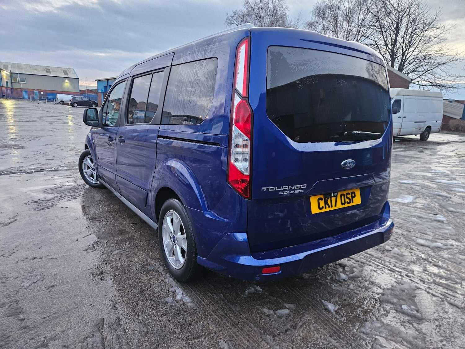 Used Ford Grand Tourneo Connect 2017 for sale - 77154166: Photo 6