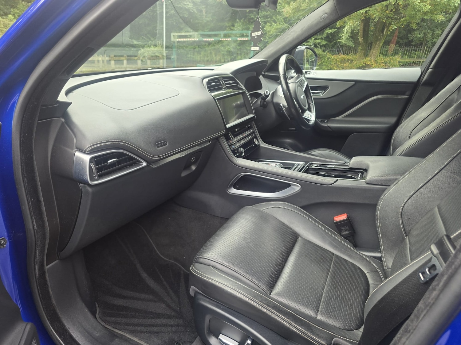 Used Jaguar F-Pace 2019 for sale - 76104674: Photo 11