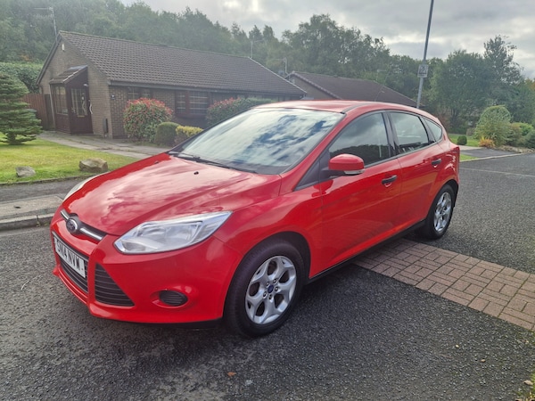 Used Ford Focus 2014 for sale - 76218017: Photo 2