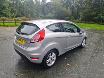 Used Ford Fiesta 2014 for sale - 76172483: Photo 4
