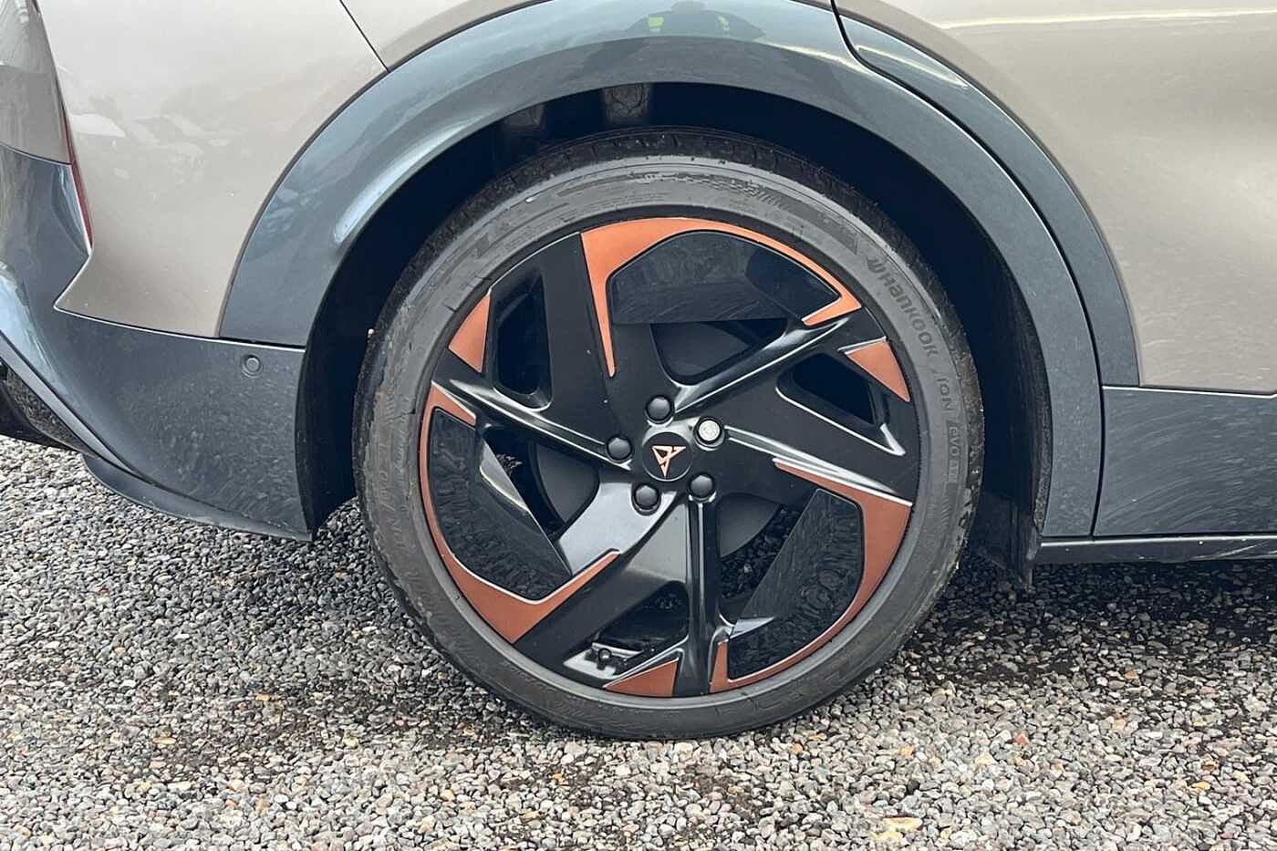 Used Cupra Tavascan 2025 for sale - 76744985: Photo 5