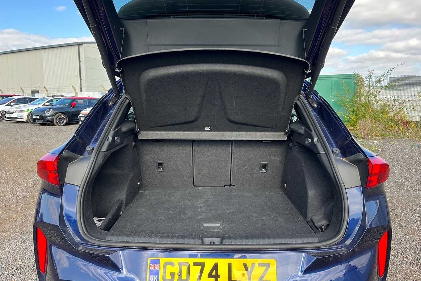 Used Cupra Terramar 2025 for sale - 76680459: Photo 10